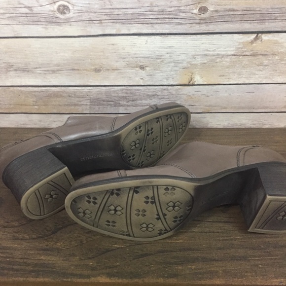 Naturalizer Booties Chunky Heel Taupe Gray 8.5 - Picture 6 of 7